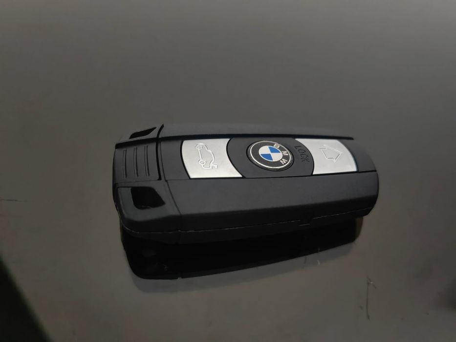 Cheie BMW Seria 1 3 5 6 X1 X5 X6