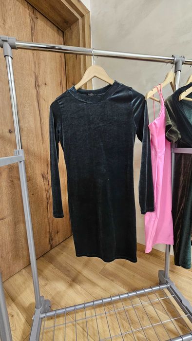 Официални рокли S