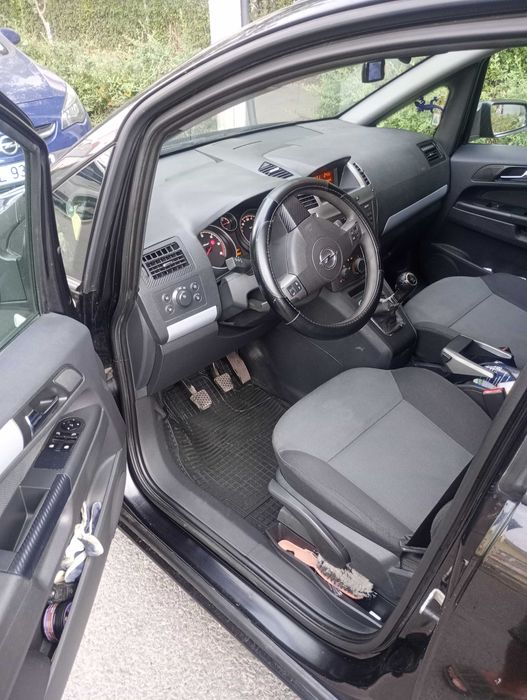 Zafira b an 2007