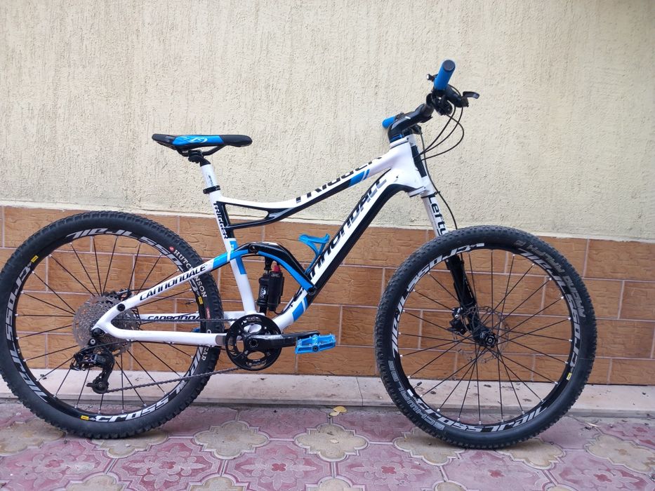 Cannondale 26 цола Карбон