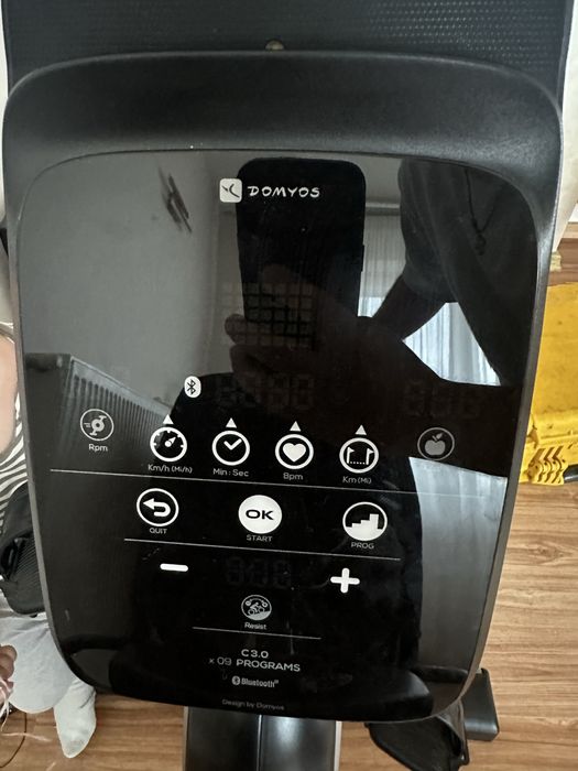 Vand bicicleta de apartament Domyos putin folosita