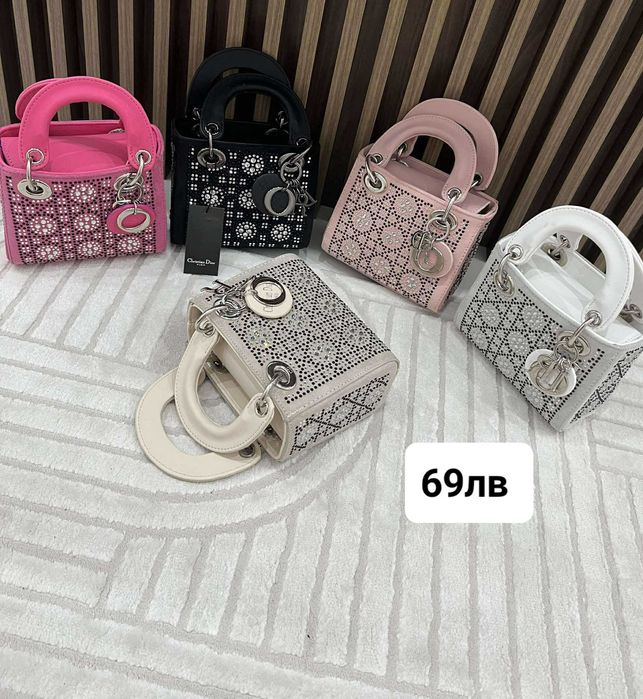 Chanel,Christinan dior ,Dolce Gabbana,Prada Venetta Bottega