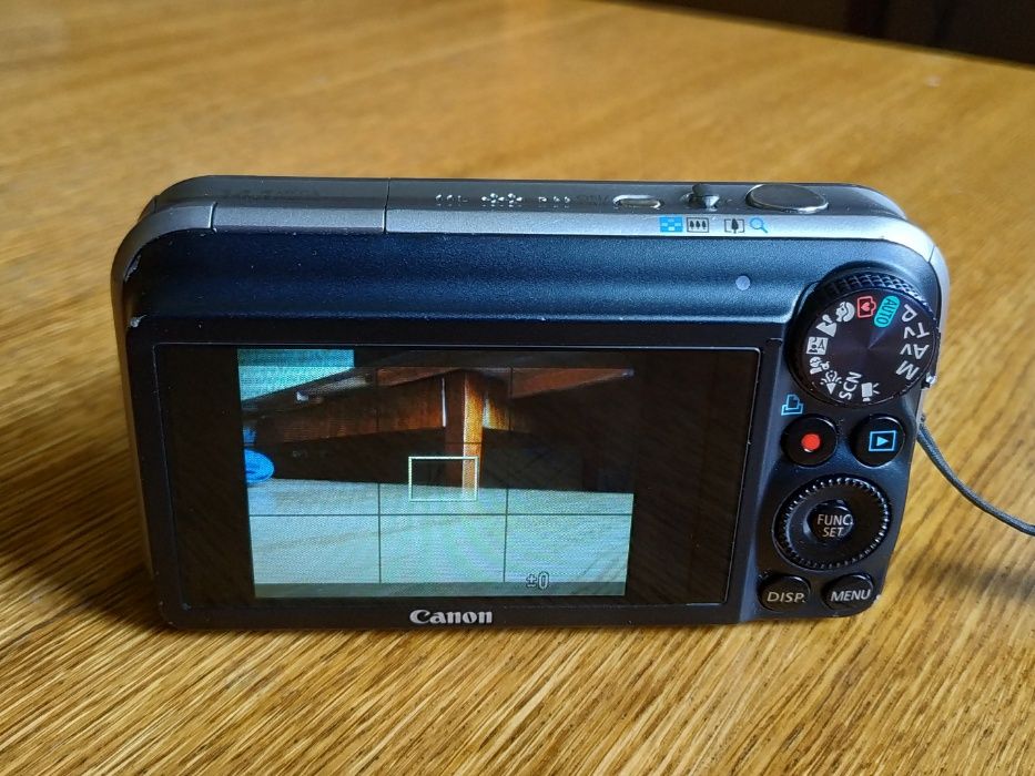 Canon PowerShot SX210 IS. Не работает подсветка экрана.