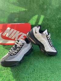 Nike VaporMaxx 95 Premium
