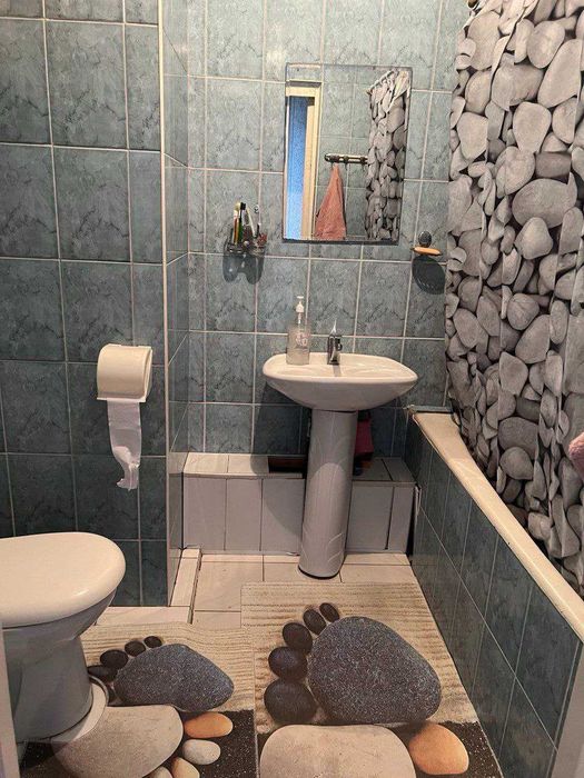 Продаётся квартира Юнусабад19 3 ком улучшенная чистим ремонтом меб+тех