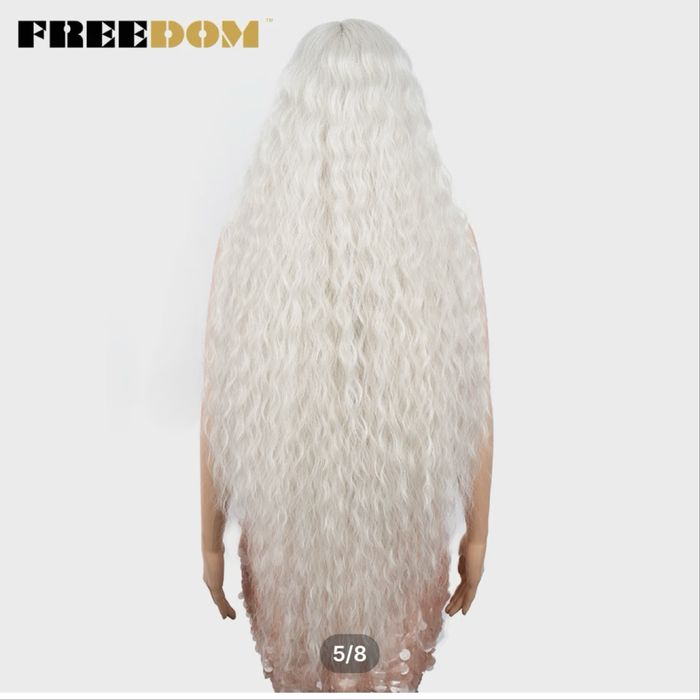 Парик под натуральные волосы