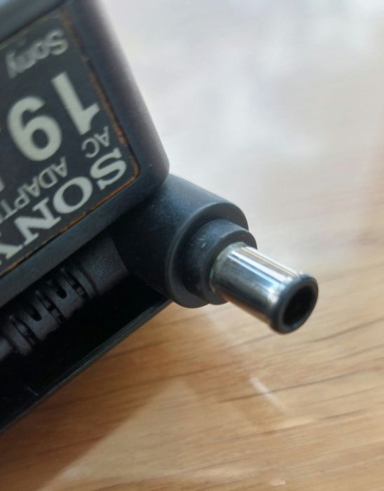 Alimentator Sony 19V