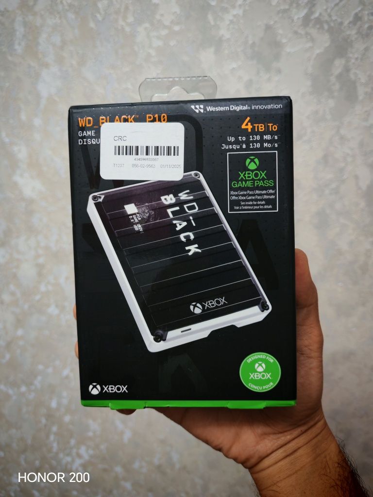 WD Black P10 4tb + sumka