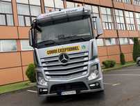 Mercedes Actros MP4 Mega