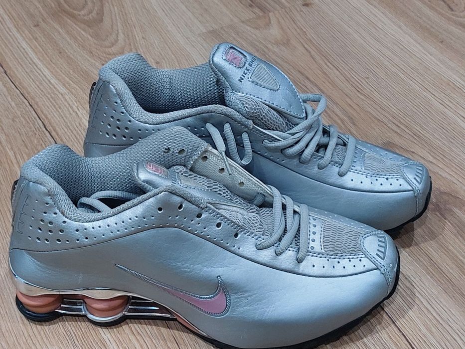 Încălțăminte sport masura 38 noi