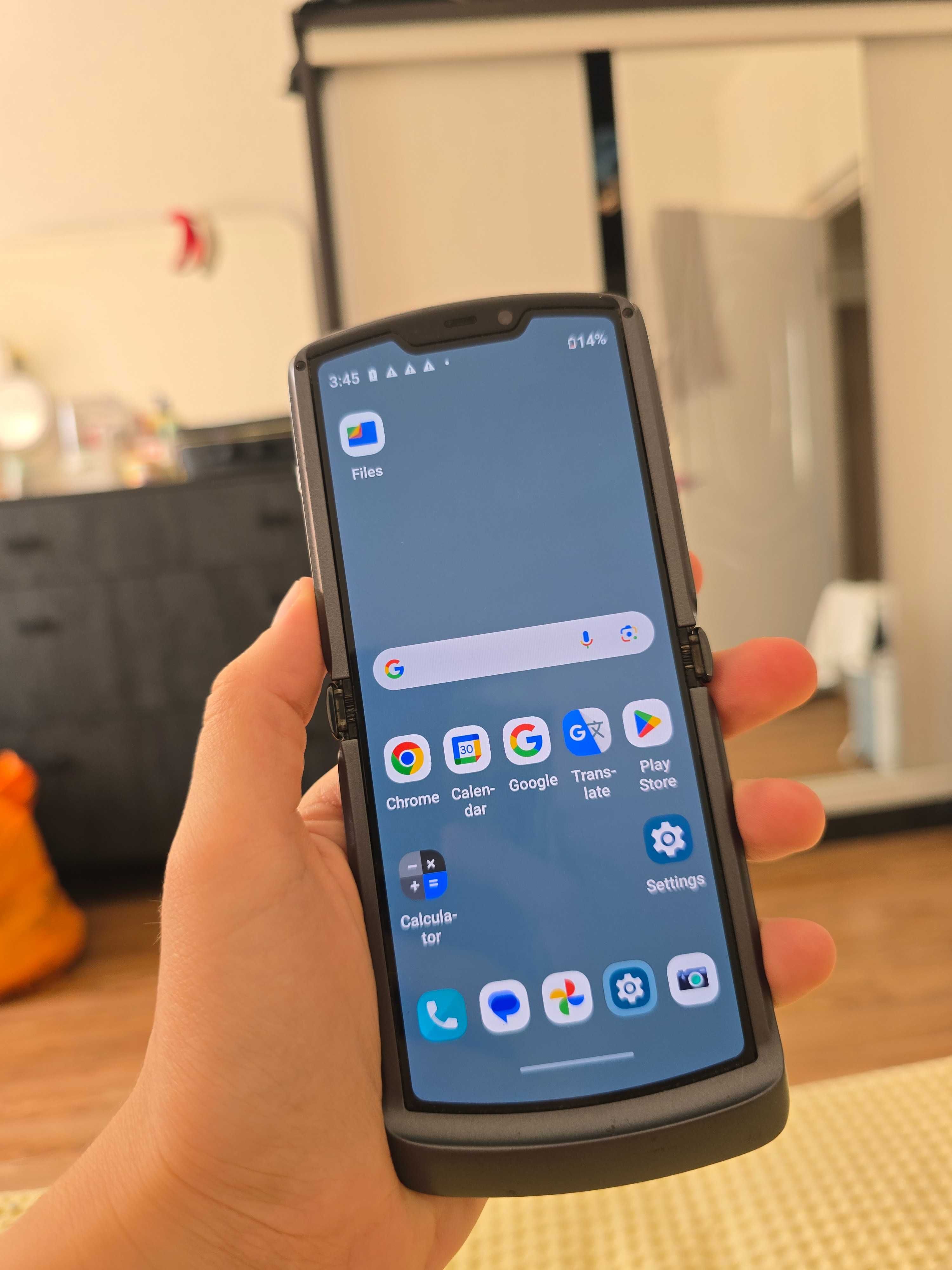 Моторола, Moto razr 5g silver