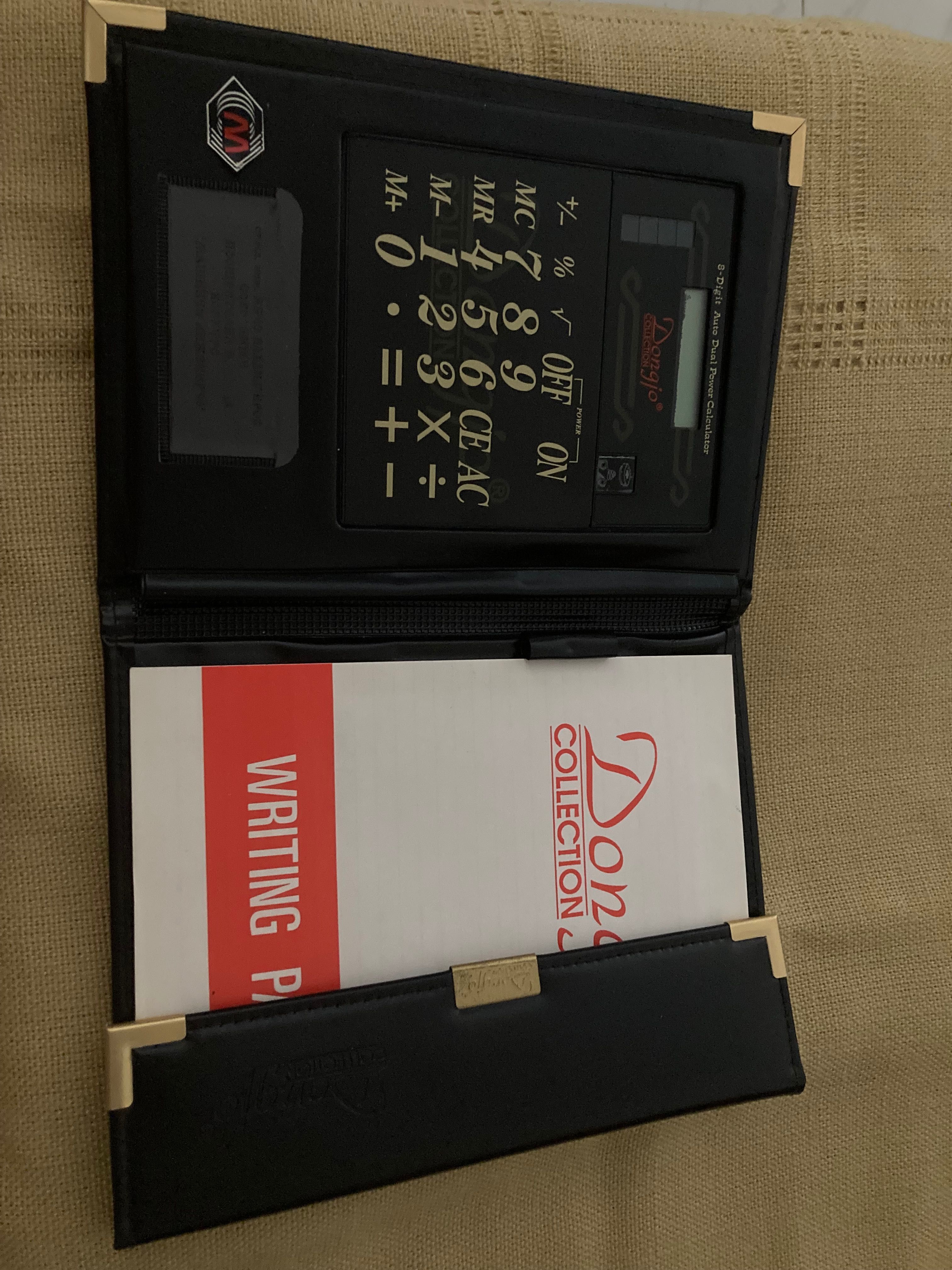 Бизнес калкулатор с бележник