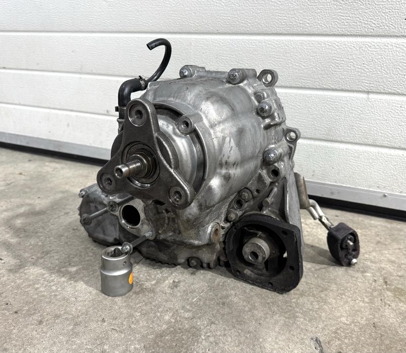 Перфектна раздатка за bmw/бмв 4×4 Е60/61 E90/91/92/93   - ATС300