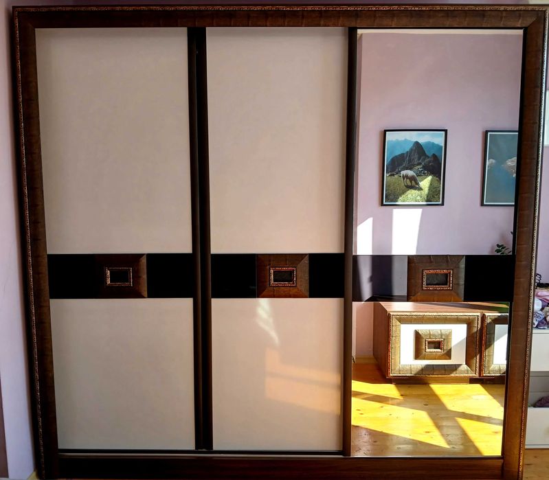 Мебели за спалня