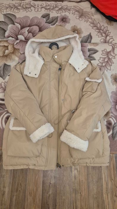 Женская зимняя куртка