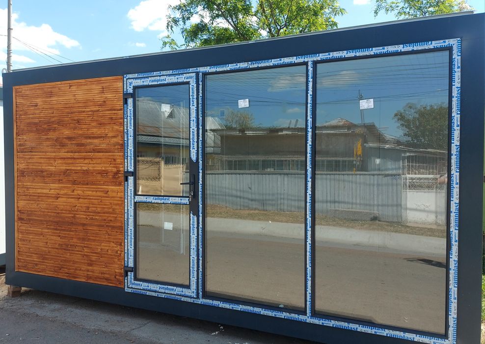 Vand container modular tip magazin cu reflaj