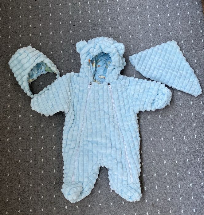 Продам конверт, костюм, шапочку и хомут (осень/весна)