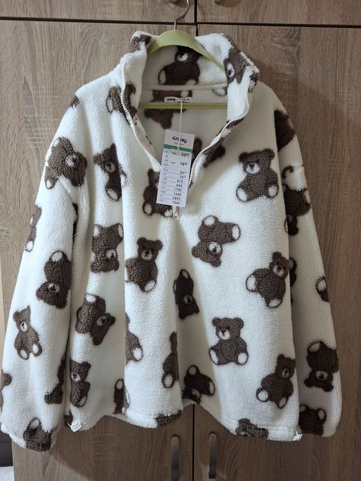 Суичър за студено време