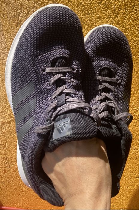 Маратонки Adidas 40,2/3