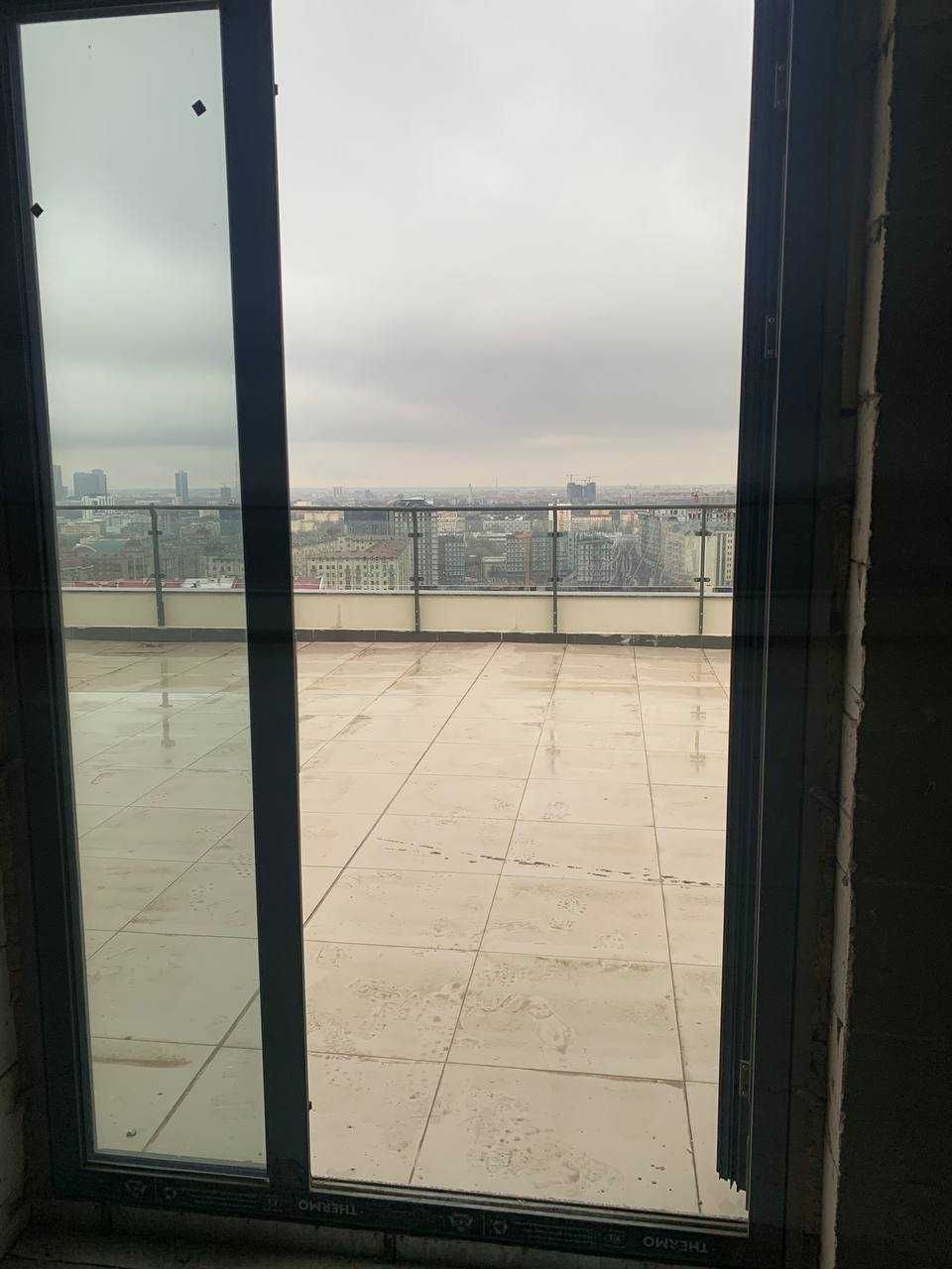 двушка 77м2 + терраса 131м2 в Akay City на Дархане 21 этаж!`