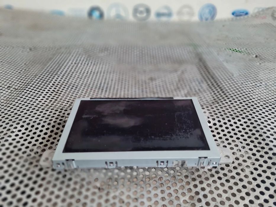 Display Navigatie Audi A4 B8 A5 2.0 Tdi Euro 5 Cod Motor CJC Cutie Automata NYM An 2012-2013-2014-2015 Cod 8R0919604A Volan Stanga Dezmembrez Audi A5 Facelift 2.0 Tdi Automat Motor CJC Cutie Automata NYM Volan Stanga Xenon Piele An 2012-2013-2014-2015
