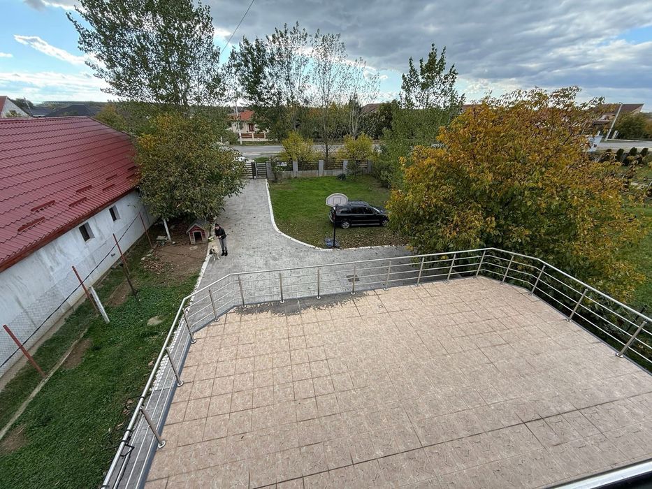 Vând Vila Duplex P+1E+M / Locatie Cionchesti / Satu Mare