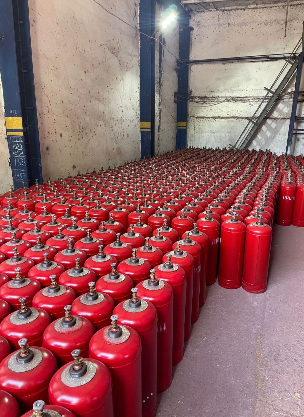 Газ баллон пропан 50л-27л балон. Propan gaz