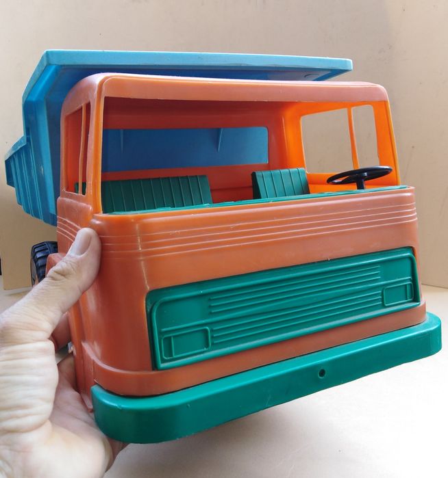 Игрушечный грузовик, СССР.