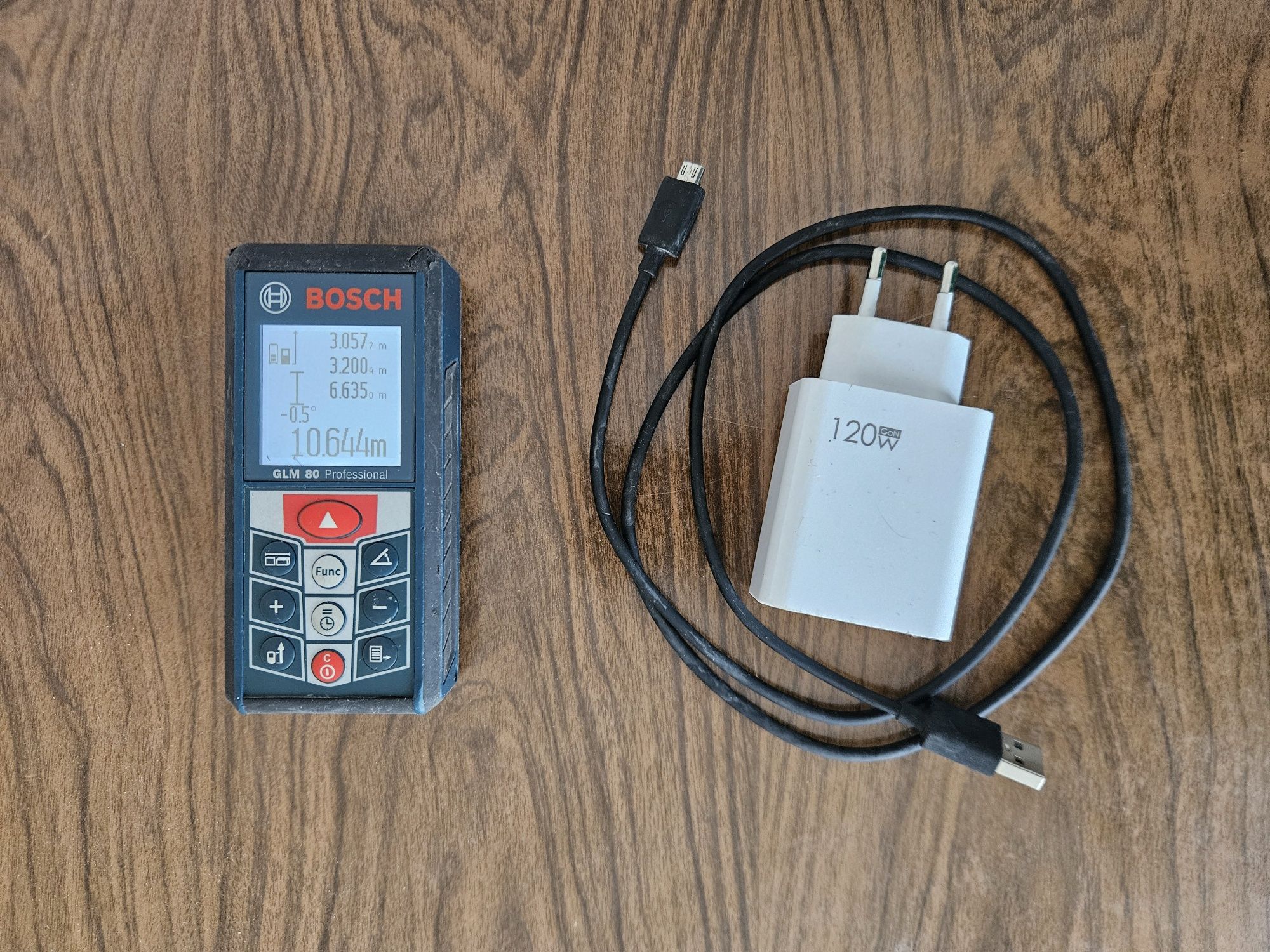 BOSCH GLM 80 Лазерна ролетка до 80 метра с USB Зареждане