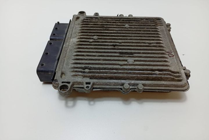Calculator Motor  ECU defect A6461506372 Mercedes-Benz Sprinter a 2-a