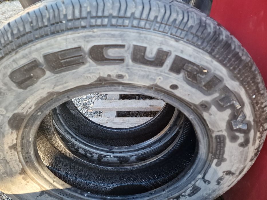 Anvelope 165R13C marca Security