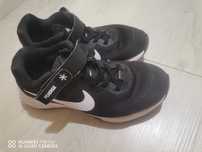 Детски маратонки Nike 35.5