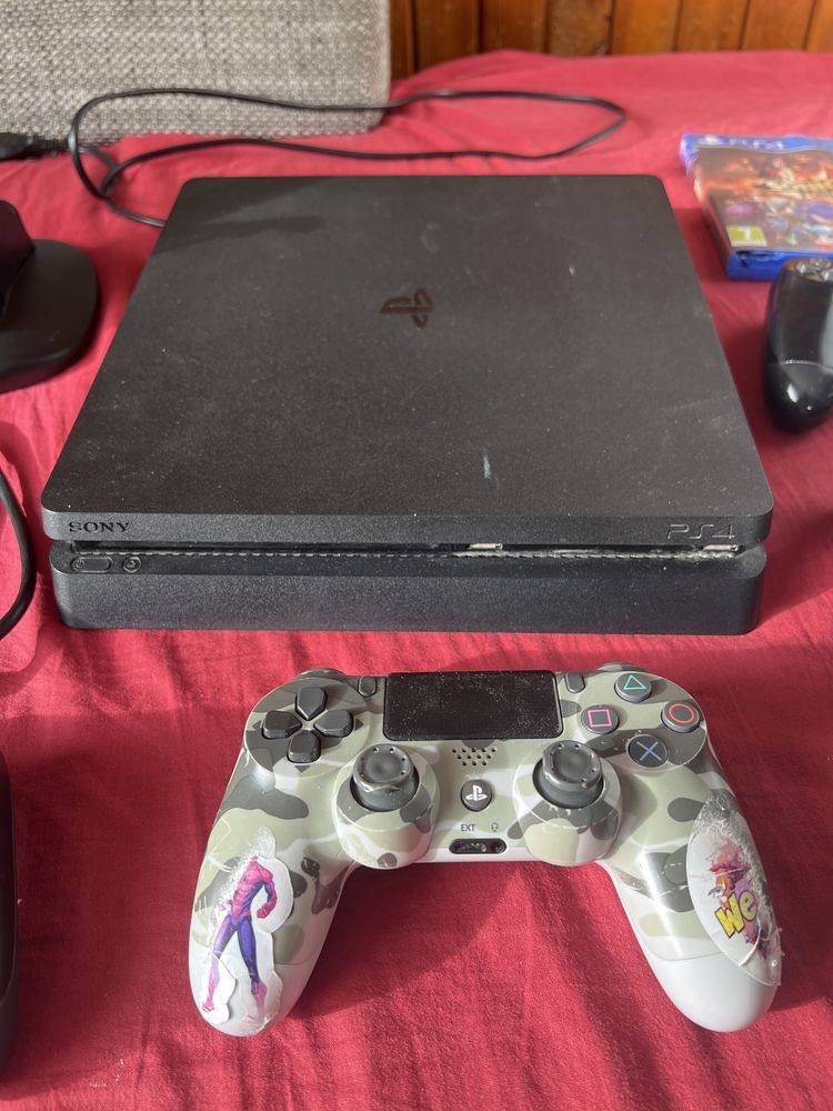 Продавам Play Station 4, 500GB