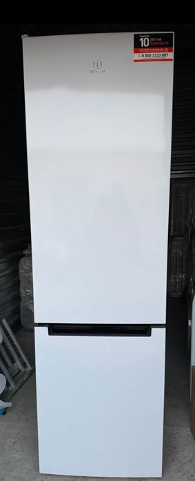 Продам хододильник INDESIT