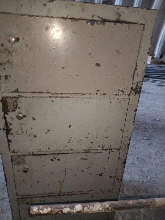 Сейф продается в городе Байконур