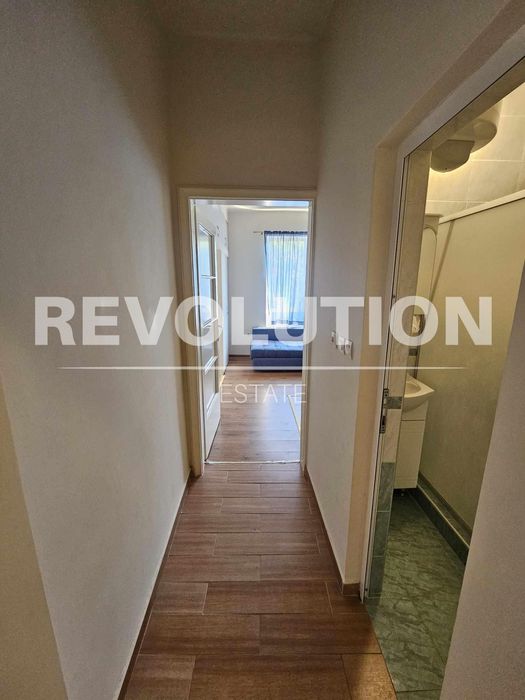 Дава се под наем Двустаен апартамент в Варна, Център - 70 кв.м за 450 € - Снимка #6