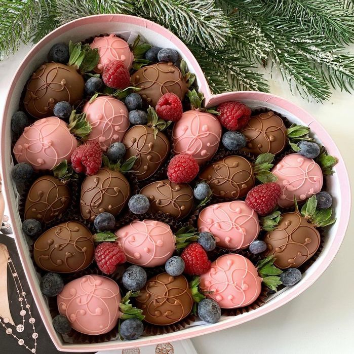 Акция Скаидка - 20% Клубника в  Бельгийском  шоколаде / Букет из клубн