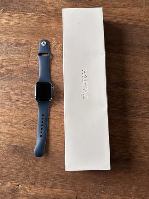 Apple Watch 7 GPS, 41mm Blue Aluminium Case