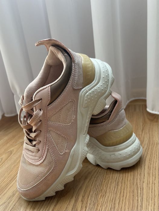 Дамски маратонки Antilopa