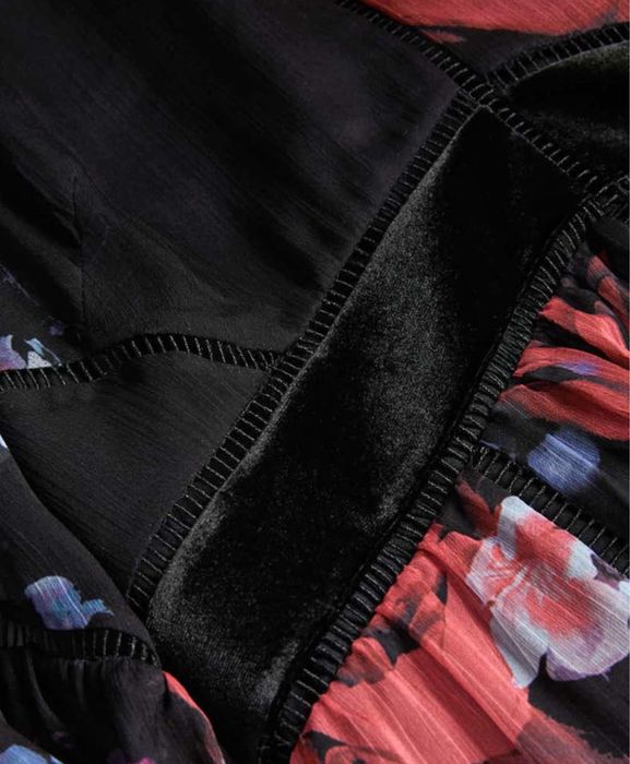 Нова рокля Ted Baker , размер 3 /М-Л