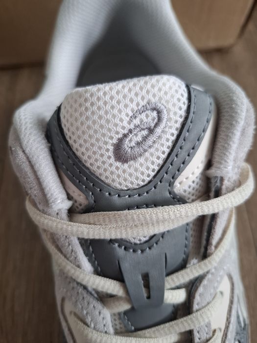 Adidasi Asics gel - 42,5