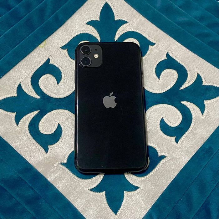 IPhone 11 Айфон 11.