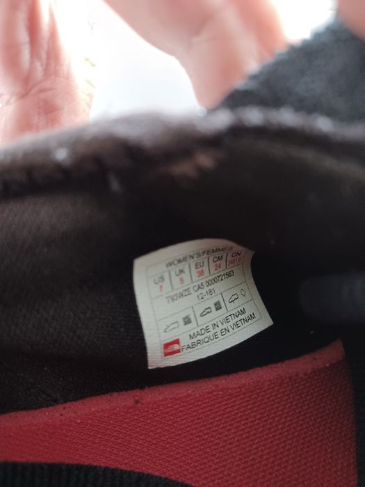 The north face дамски маратонки без забележки номер 38 стелка  24см
