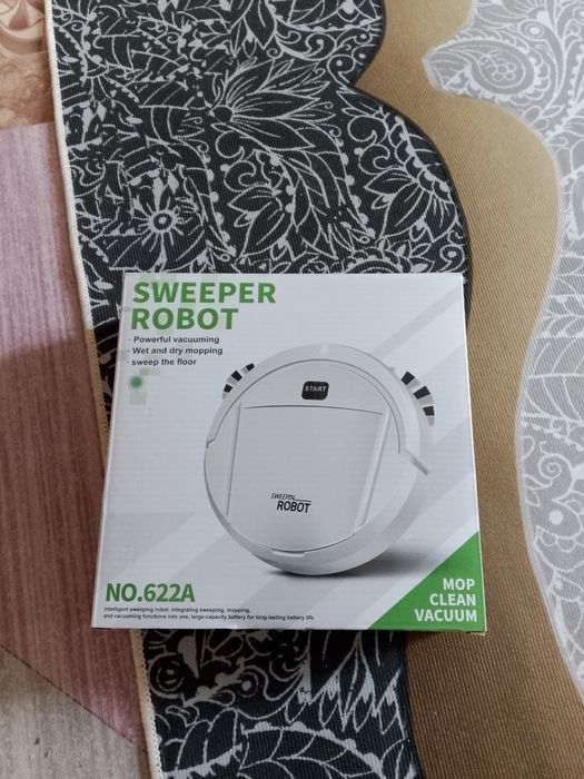 Продам робот пылесос