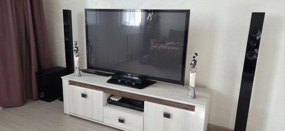 Продам телевизор LG