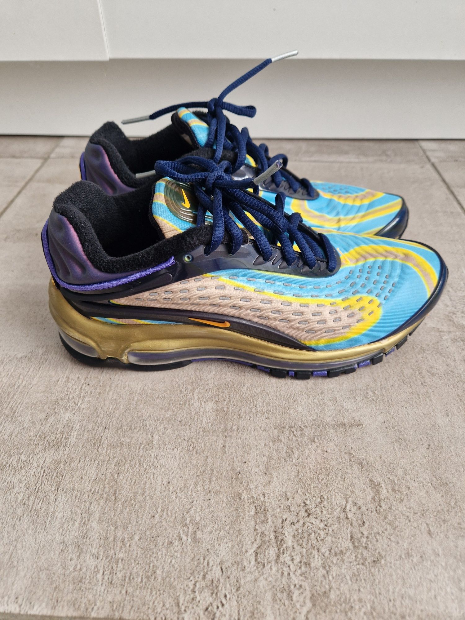 Nike air max deluxe !