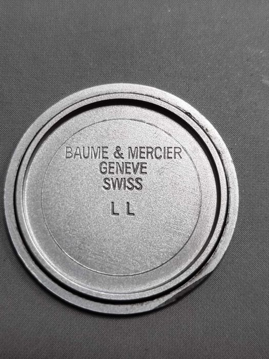 Дамски часовник Baume & Mercier Linea 18к. позлата