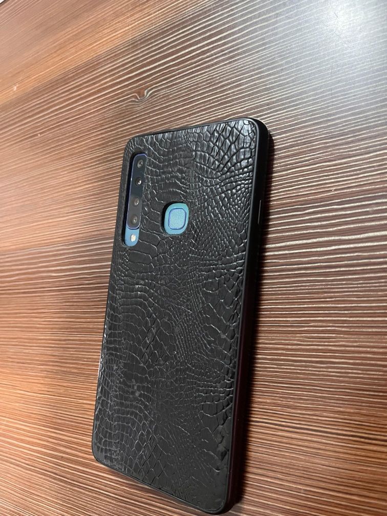 Samsung A9 продам