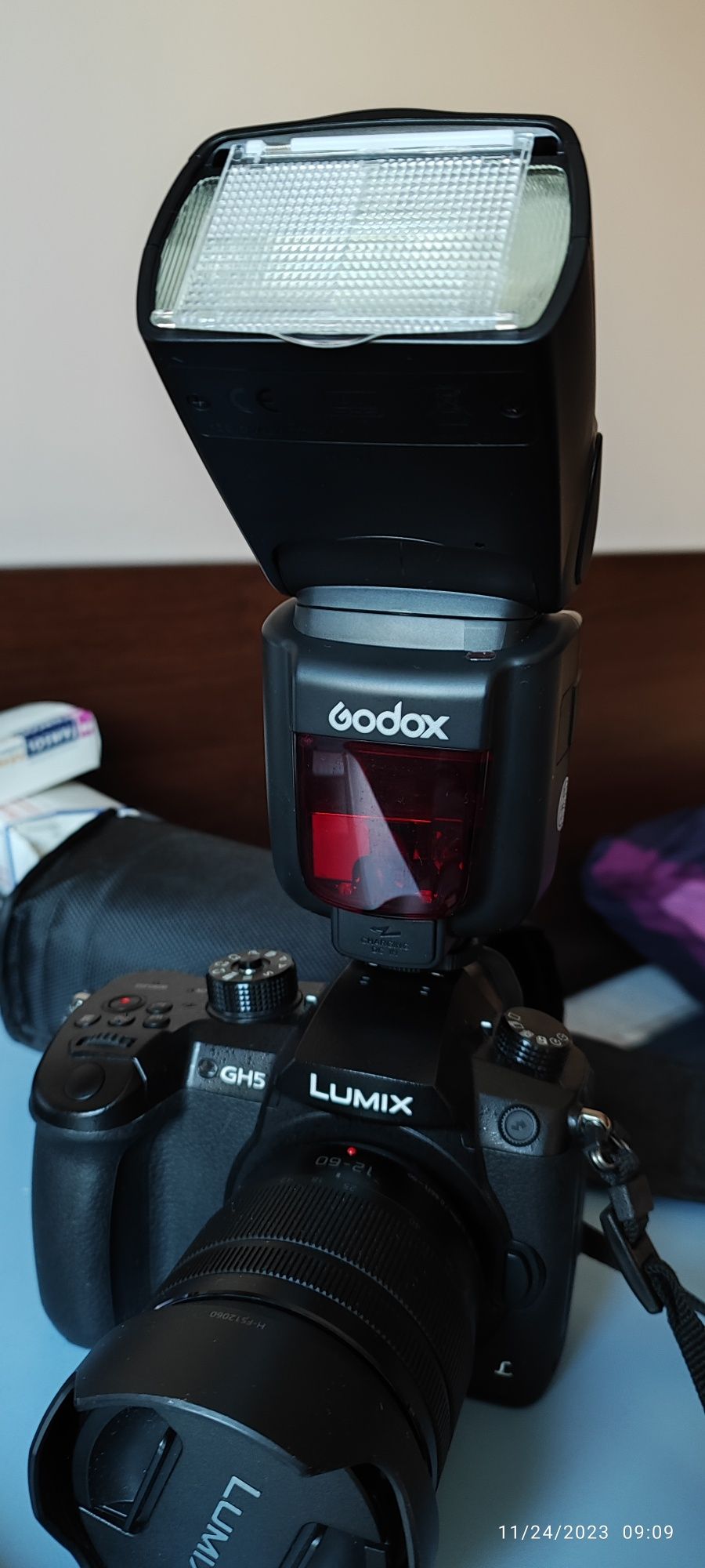 Panasonic GH5 + Godox светкавица