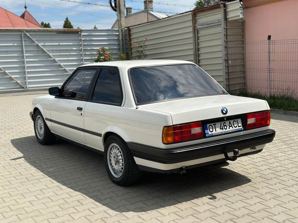 BMW E30 Ursulet Alb Impecabil